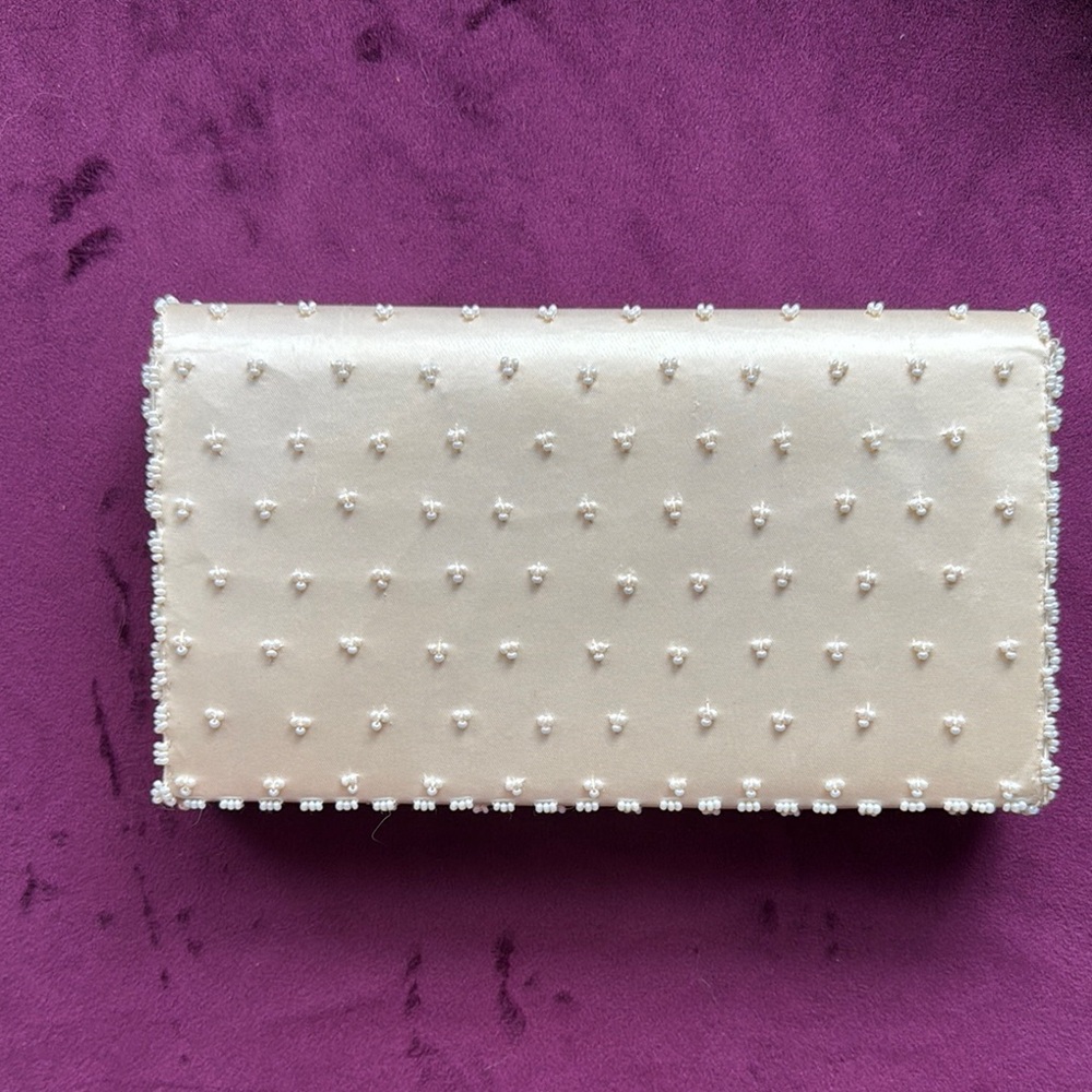 Cream Floral hand Beaded Clutch with Scalloped Trim. Hand beaded in Hongkong - Picture 2 of 3